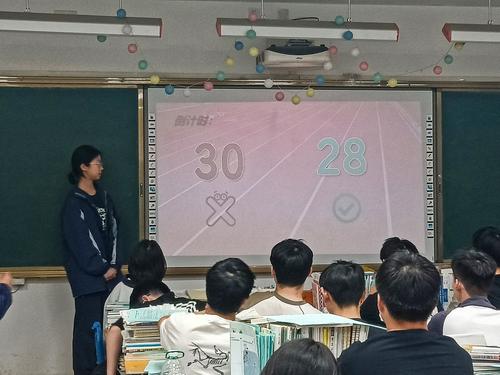 3--2102班学生分享感悟